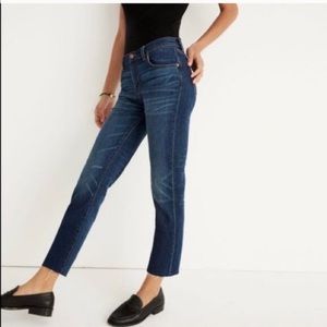💥 SOLD 💥Madewell - the Slim Boyjean Raw Hem 27